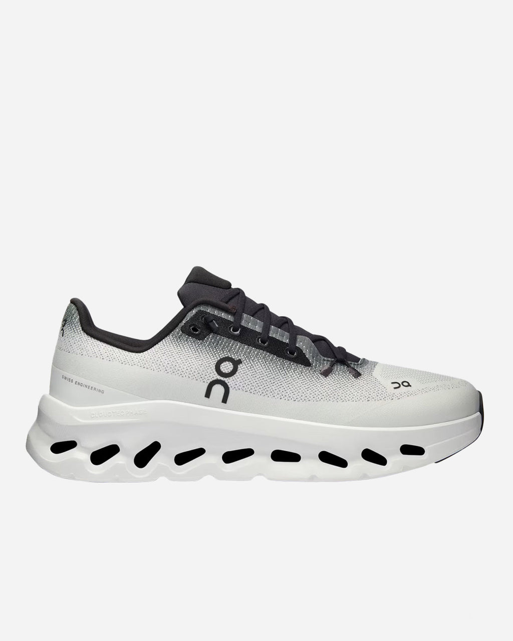 CloudTilt Black/Ivory