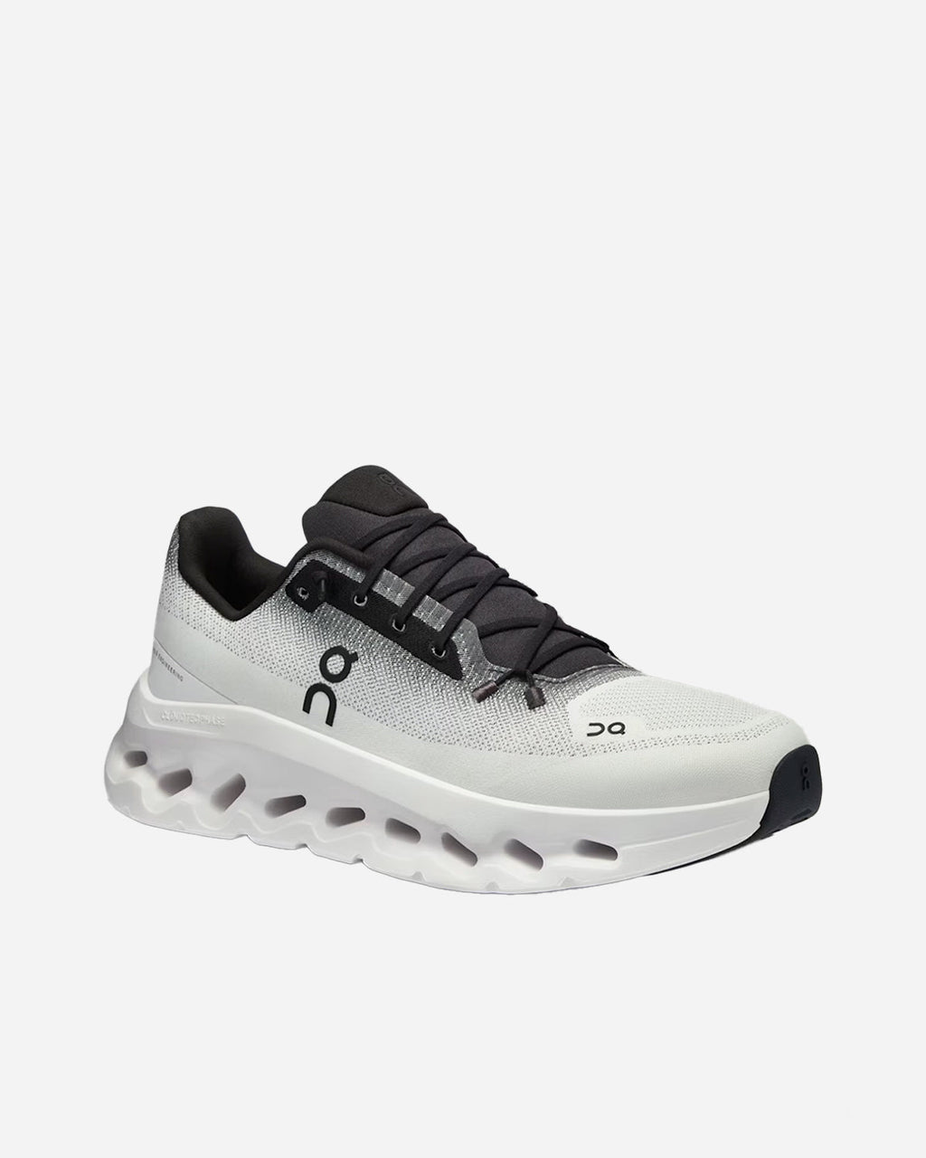 CloudTilt Black/Ivory