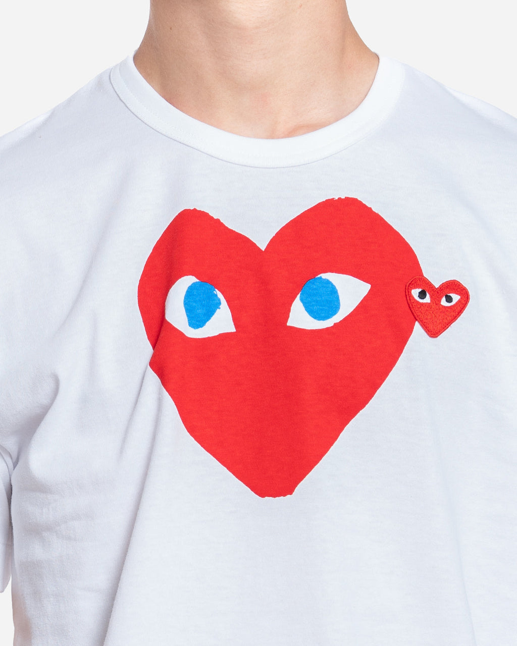 T-Shirt Blue Eyes Red Heart