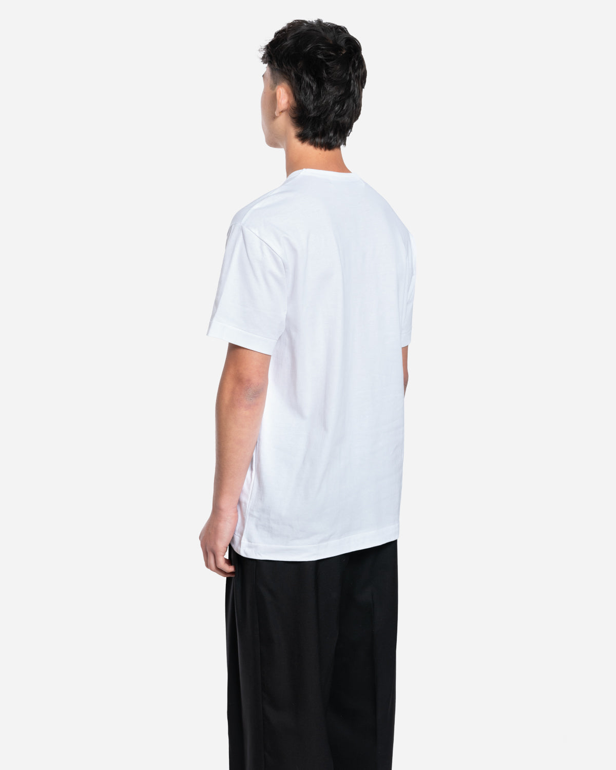 T-Shirt Outline Heart