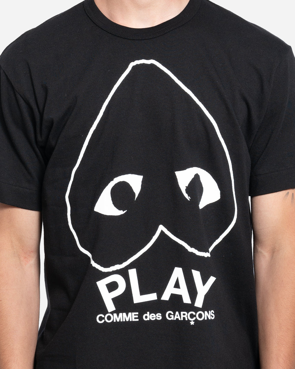 T-Shirt Outline Heart Black