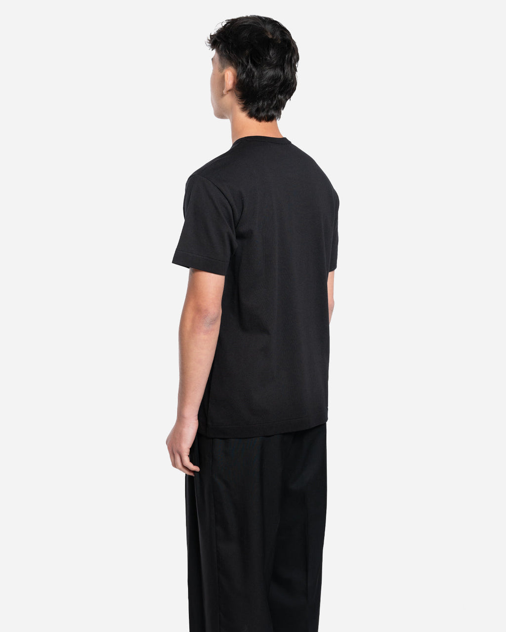 T-Shirt Outline Heart Black