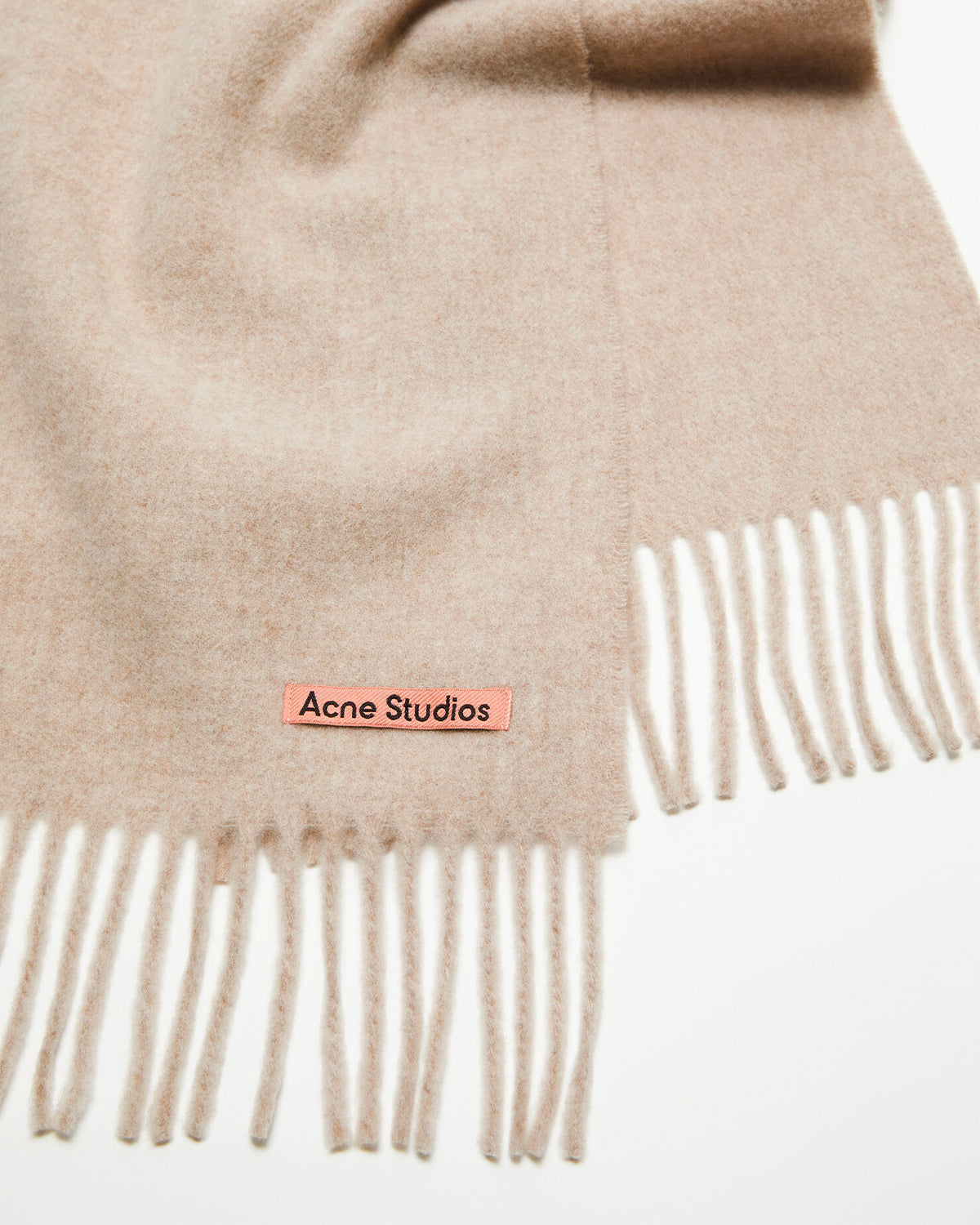 Écharpe Très Fine en Laine à Franges