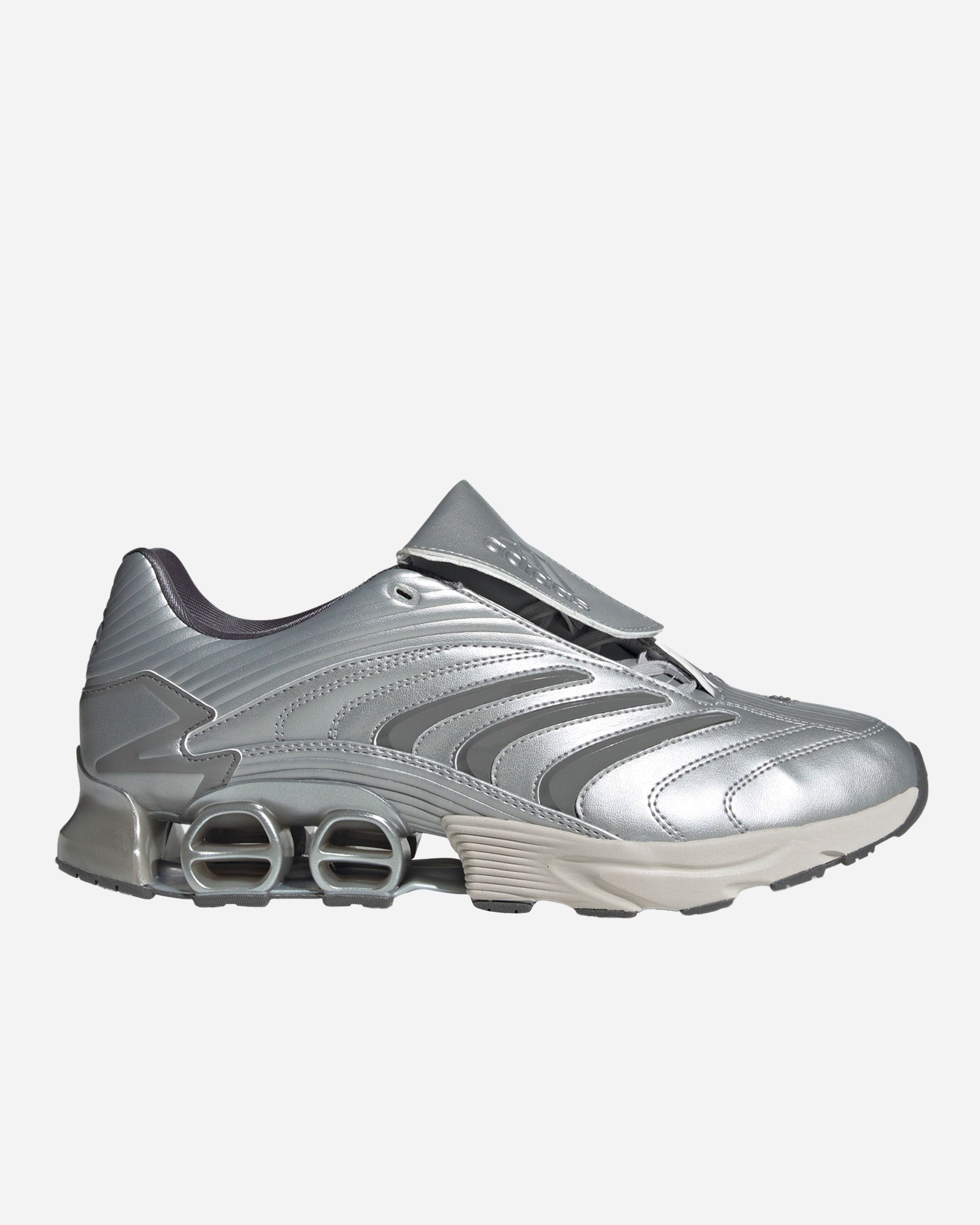 Predator Megaride Metallic Silver