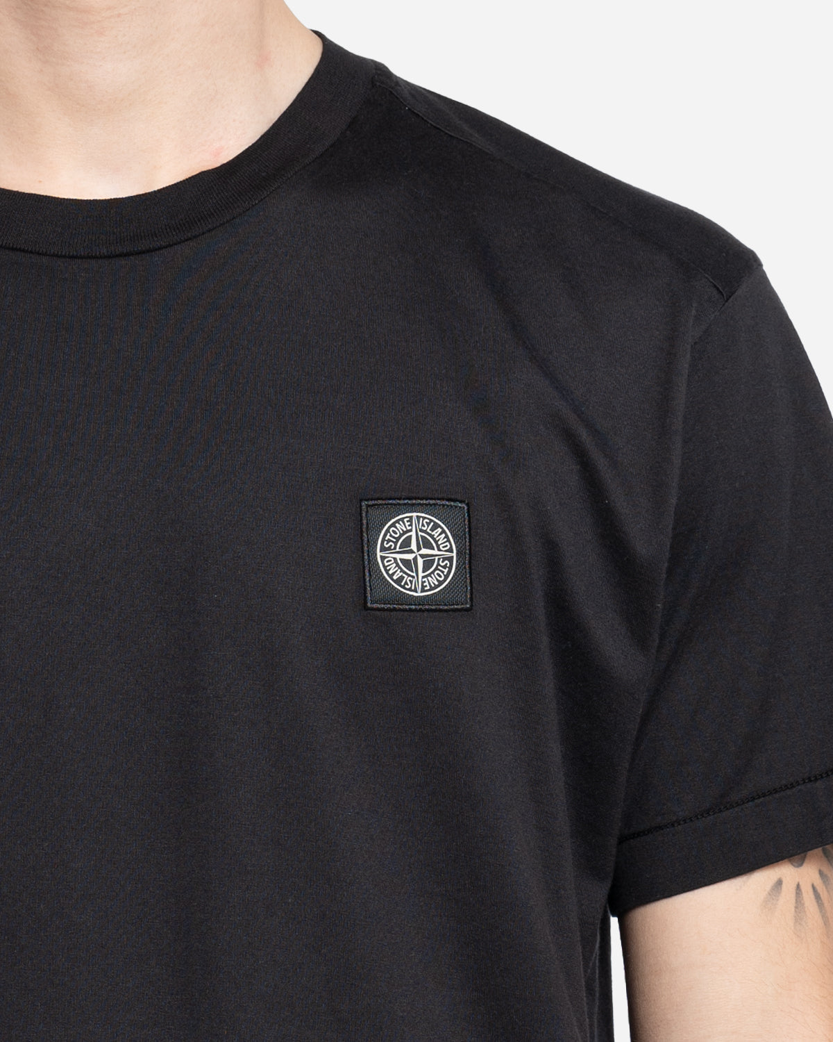 T-Shirt à Écusson Noir