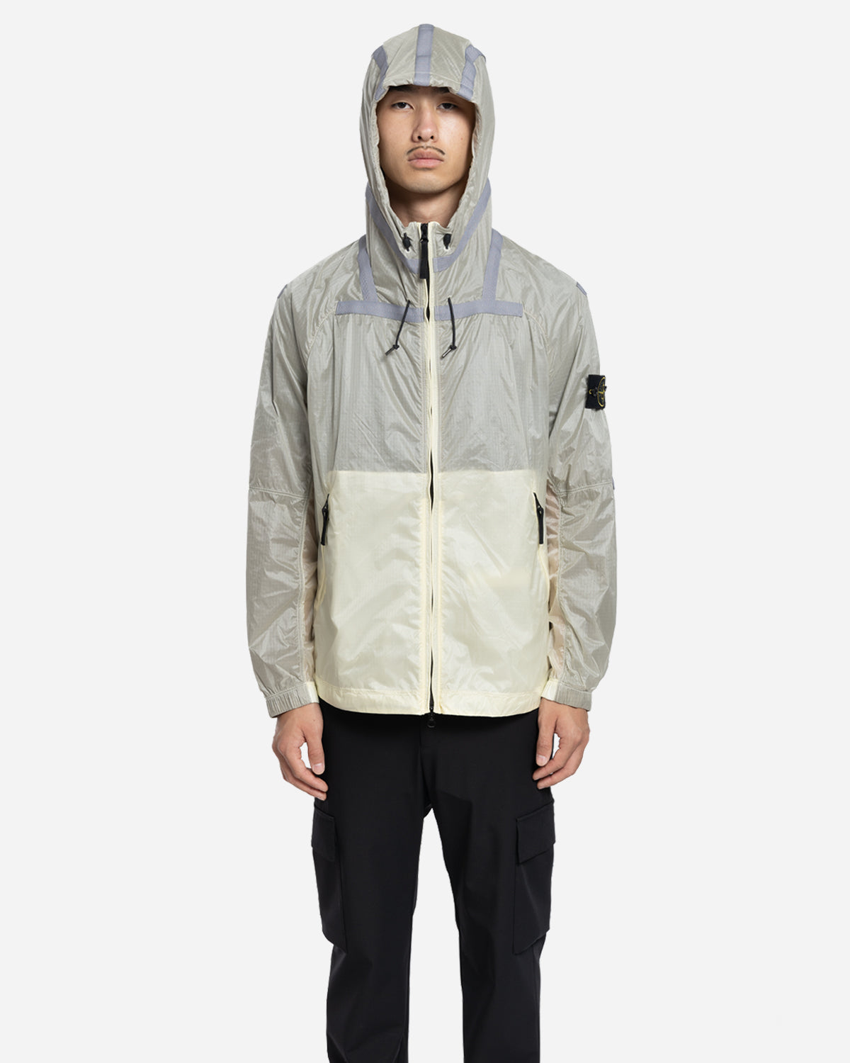 Blouson à Capuche en Nylon