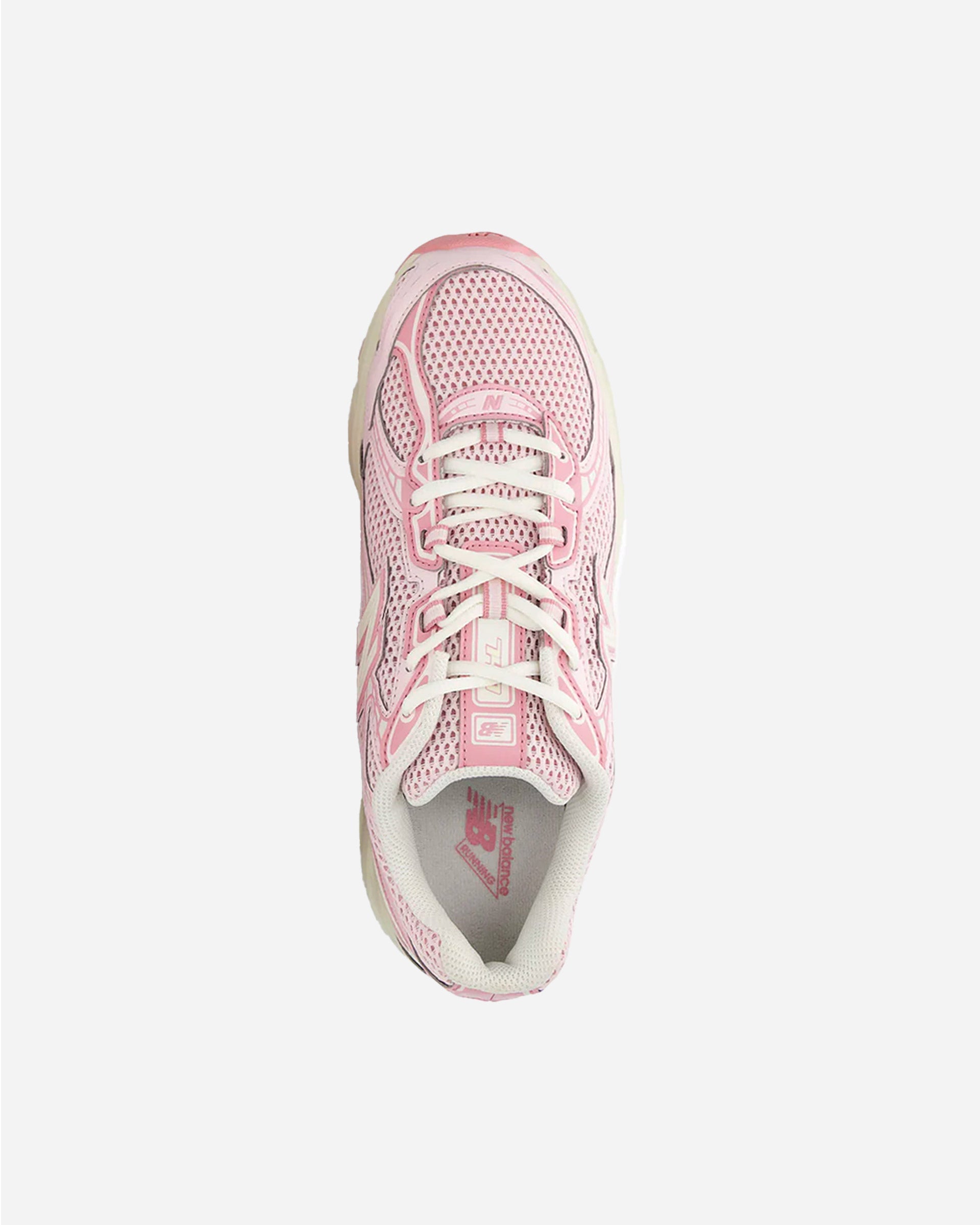 New Balance 740 Pink