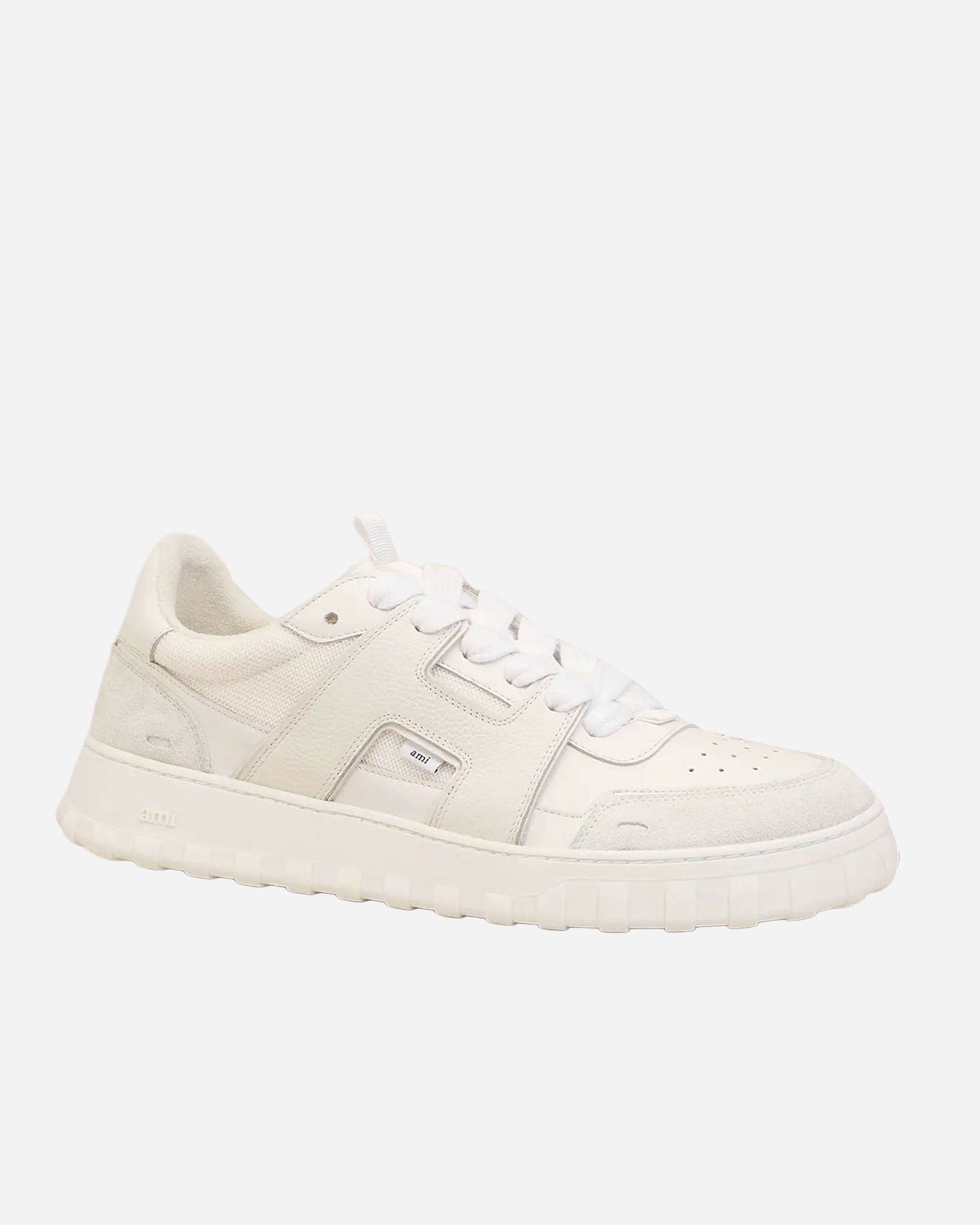 Baskets A Walk Blanches Basses En Cuir Lisse